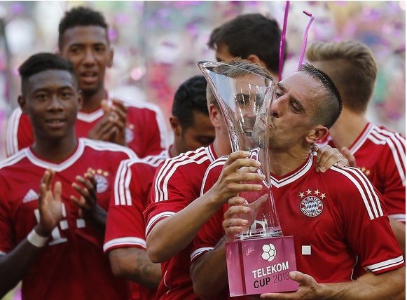 Bayern Munich vô địch Telekom Cup 2014