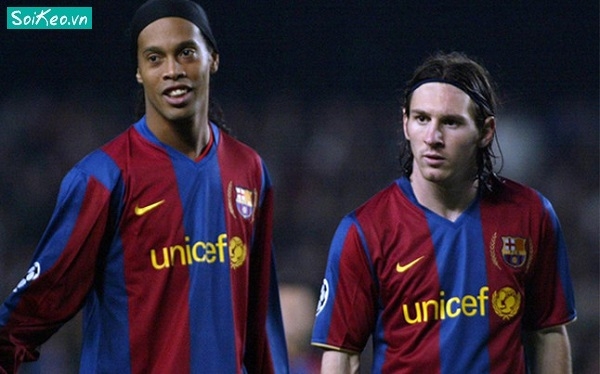 Messi có phép, Ronaldo thì không