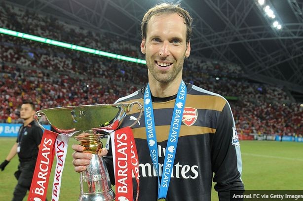 Soi kèo – Của Arsenal Petr Cech không giữ sạch lưới nhưng vui mừng khi giành chiến thắng Gunners bạc đầu tiên của mình
