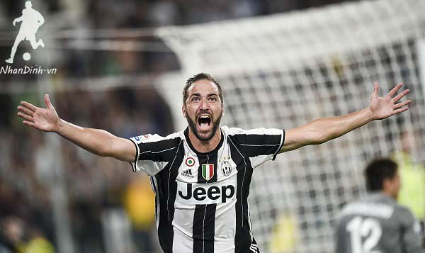 Higuain phải nhanh chóng giảm cân