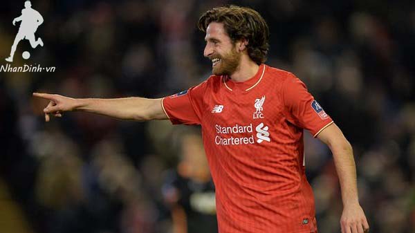 Allen mất chỗ đứng ở Liverpool