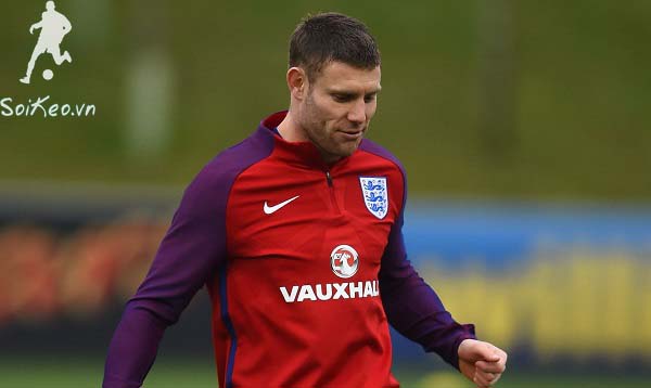 James Milner tiếc nuối vì chưa được vô địch