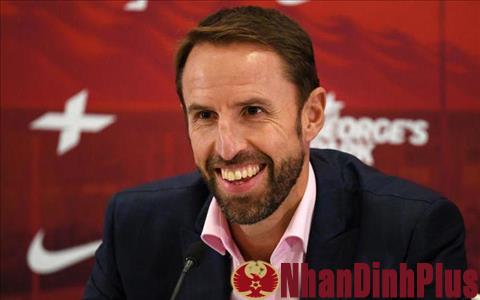 Huyền thoại ĐT Anh hết lời khen HLV Southgate